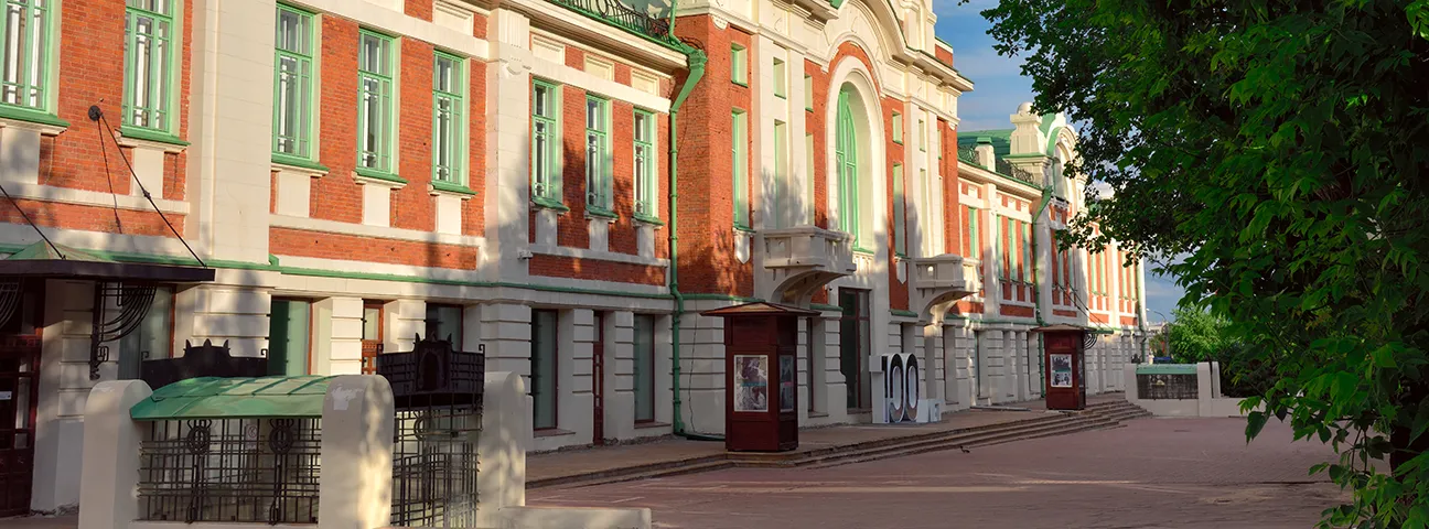 Достопримечательности Новосибирска: историческое здание Краеведческого музея